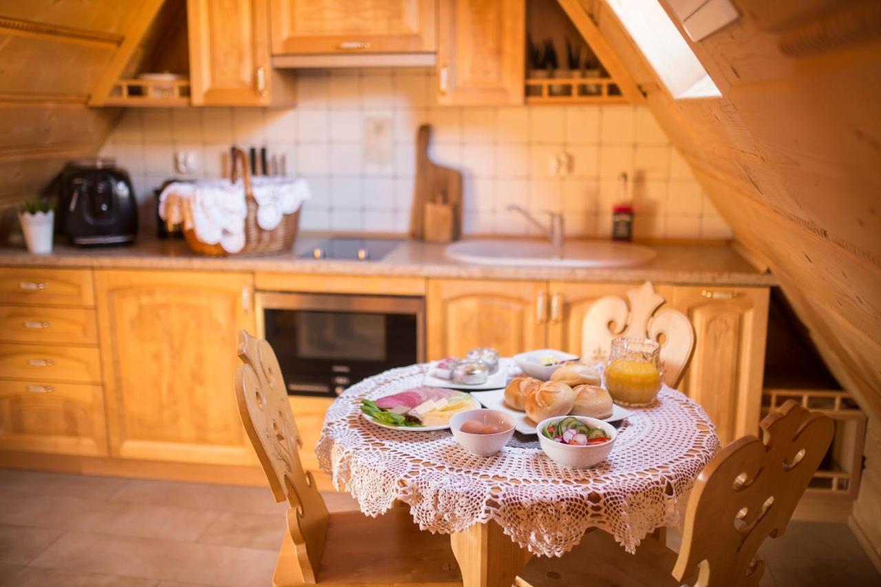 Apartament Widokowy I Wyjatkowy كوشتيليسكا المظهر الخارجي الصورة